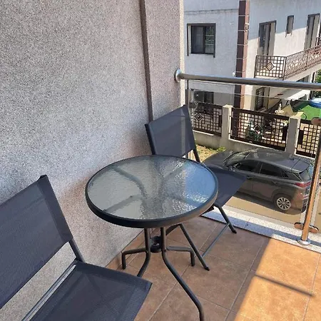 Moon Apartment Appartamento